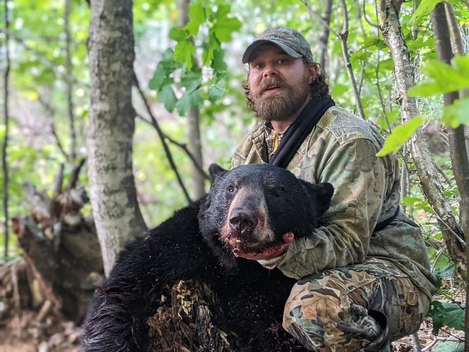 maine bear hunting with bow